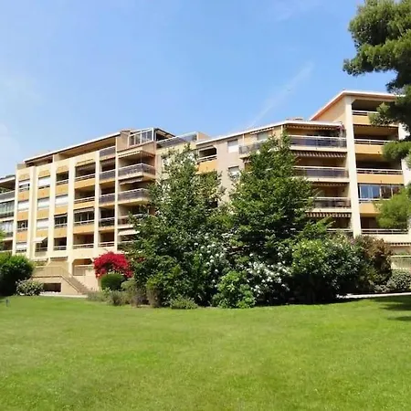 Apartment : T2 Au Port St Pierre